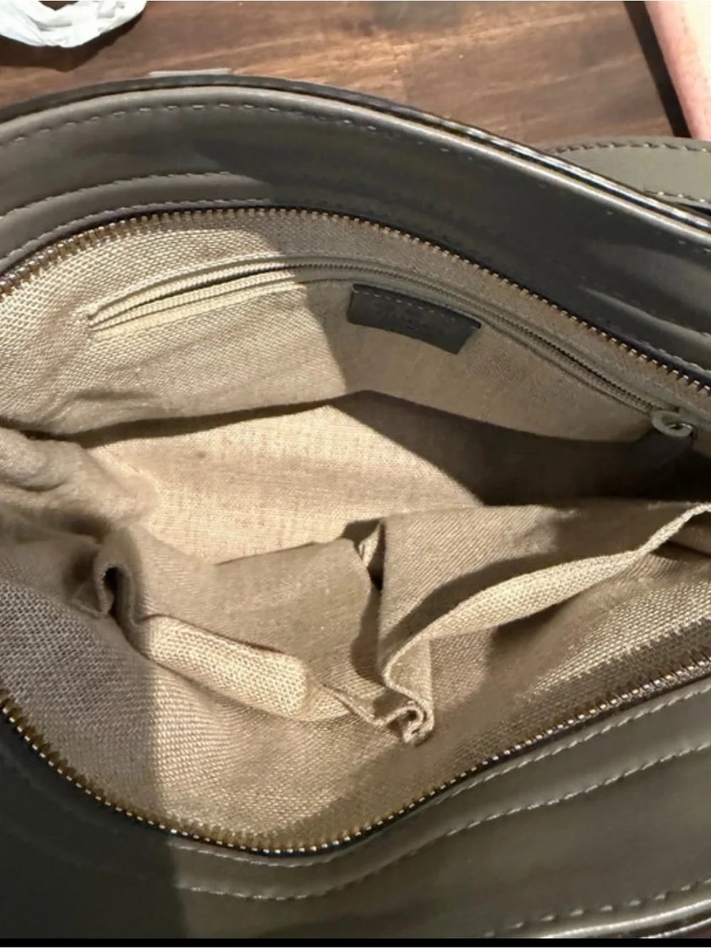 GUCCI Small Bree Dome tote grey guccisima
